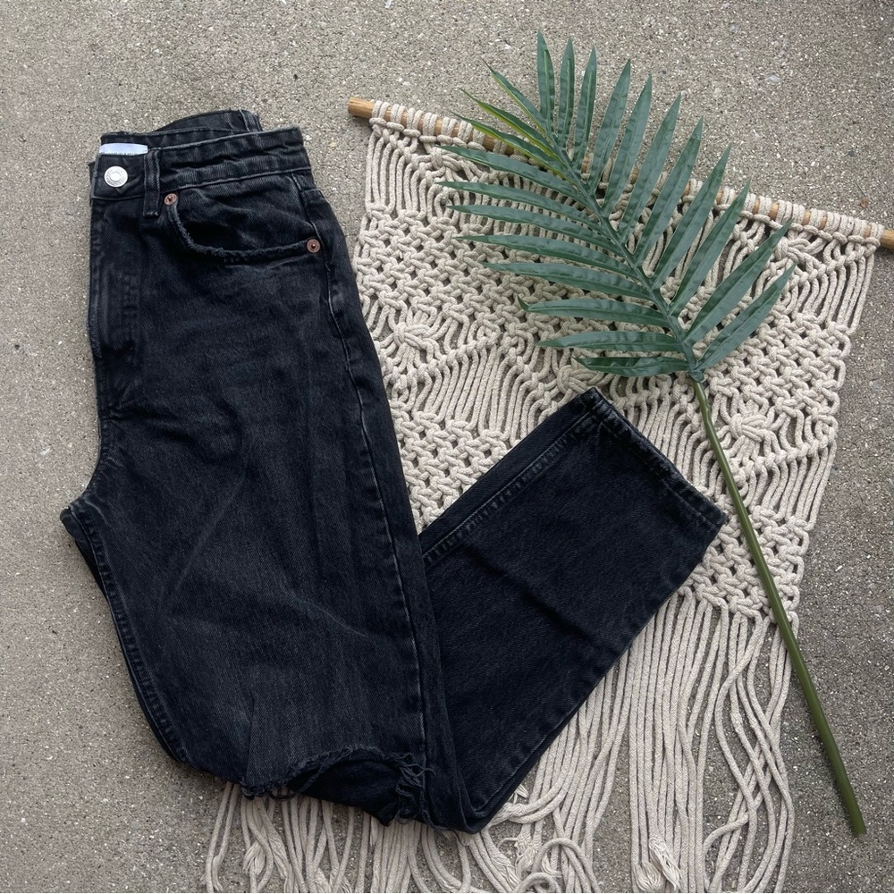 Zara Black Distressed Jeans Size 4